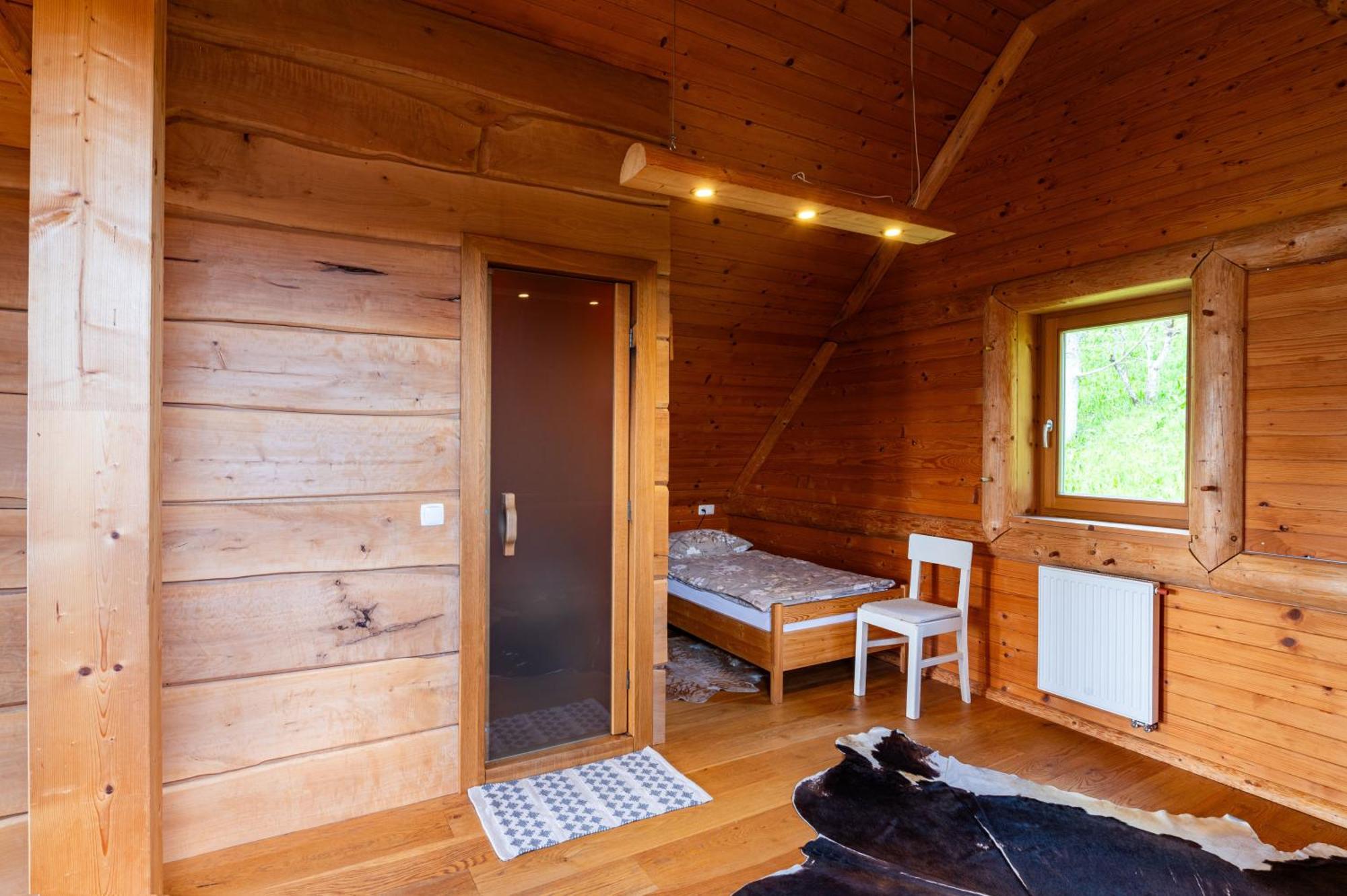 Podjelje Villa Luaran gambar